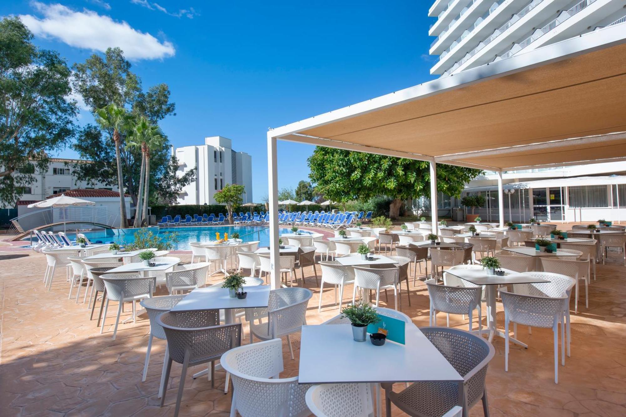 Hsm Atlantic Park Hotel มากาลุฟ ภายนอก รูปภาพ