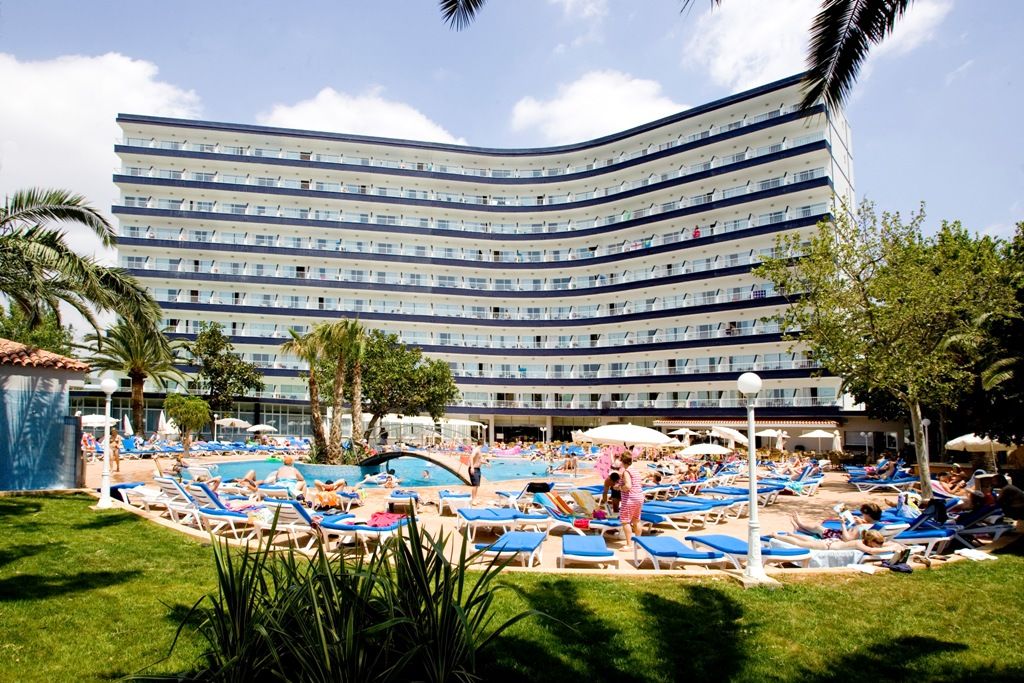 Hsm Atlantic Park Hotel มากาลุฟ ภายนอก รูปภาพ