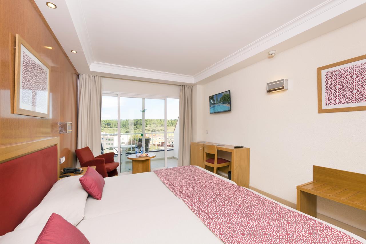 Hsm Atlantic Park Hotel มากาลุฟ ภายนอก รูปภาพ