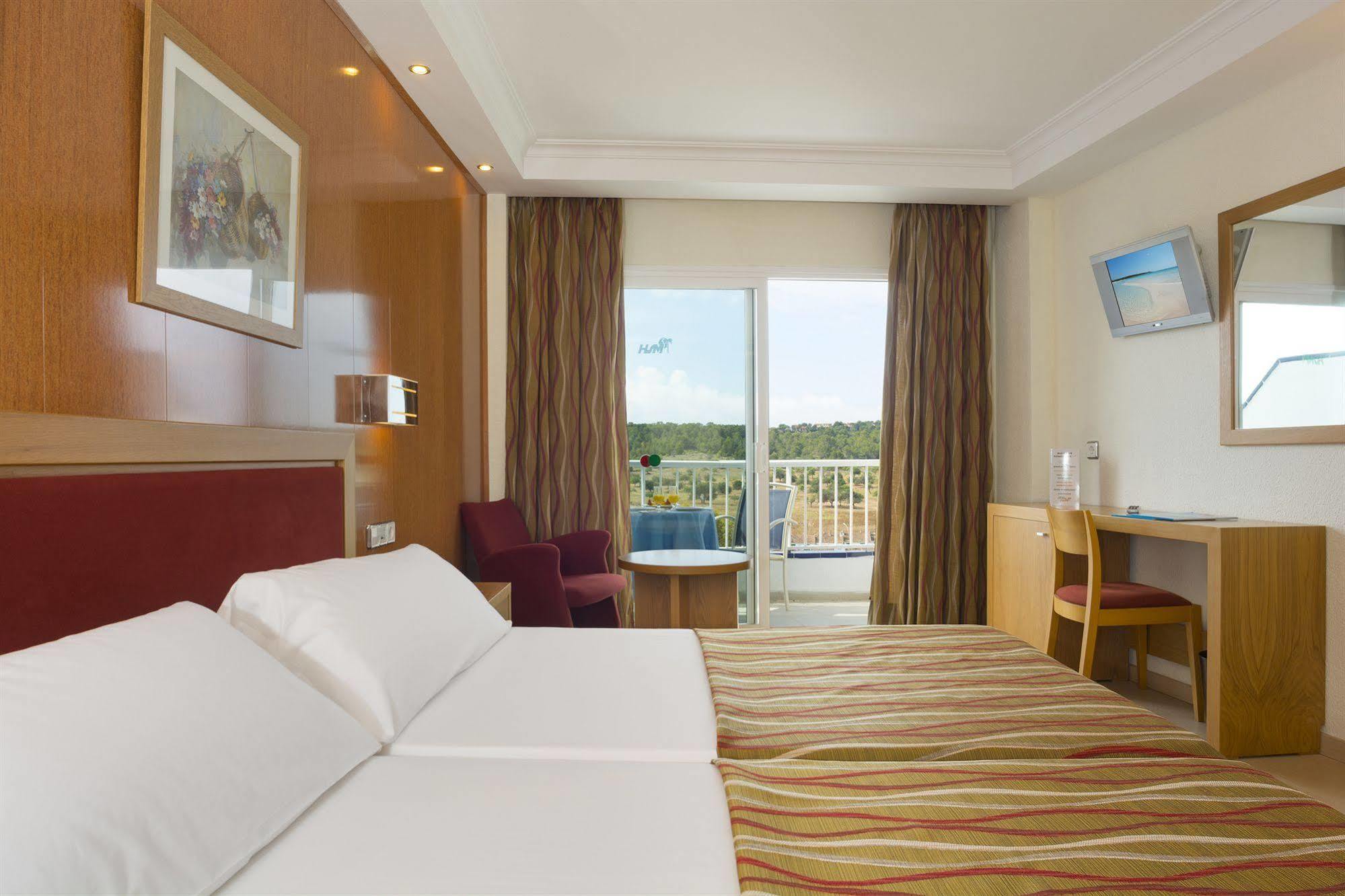 Hsm Atlantic Park Hotel มากาลุฟ ภายนอก รูปภาพ