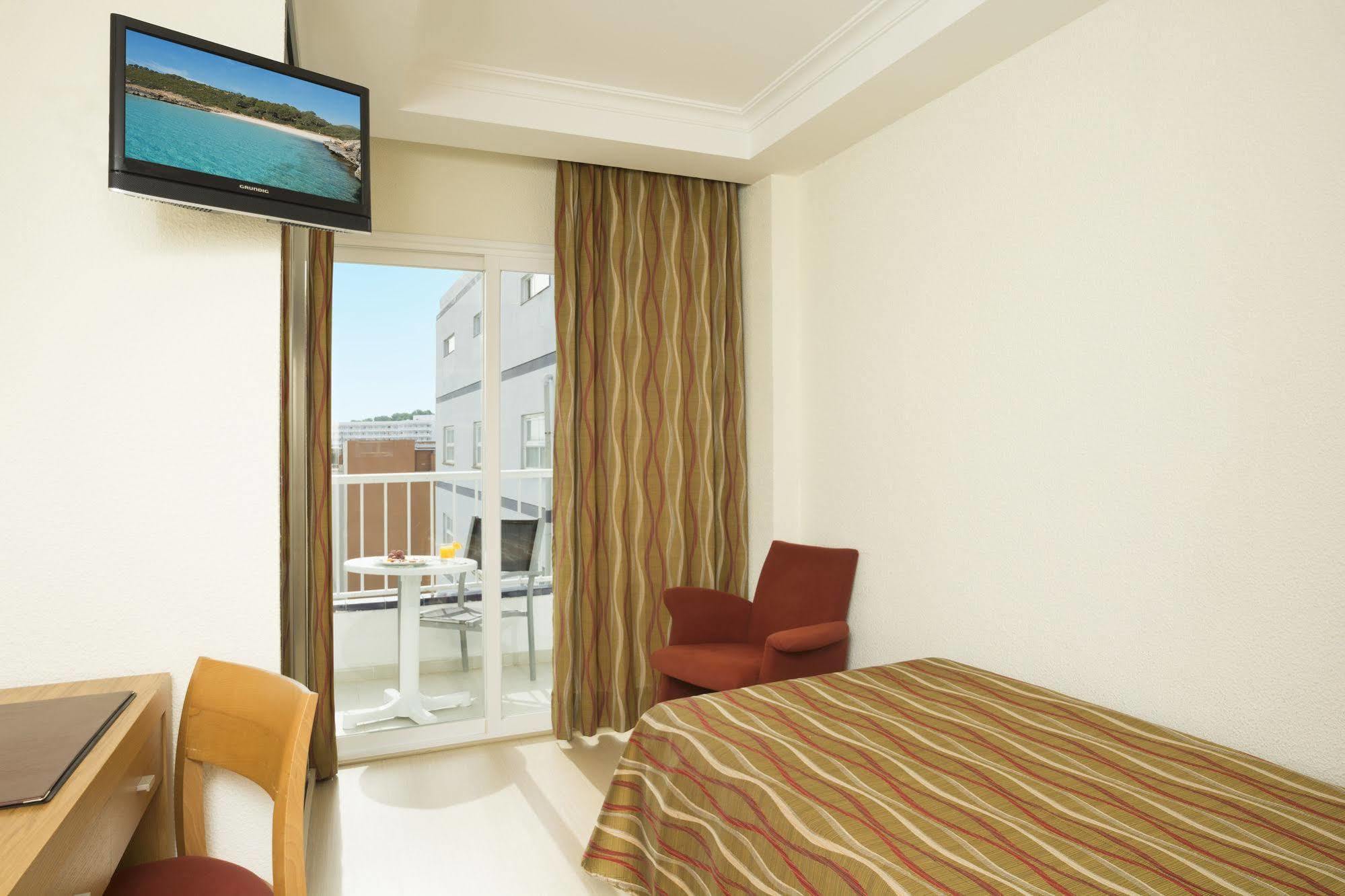 Hsm Atlantic Park Hotel มากาลุฟ ภายนอก รูปภาพ